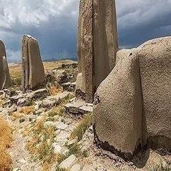 تپه حسنلو آرامگاه عشاق ایرانی
