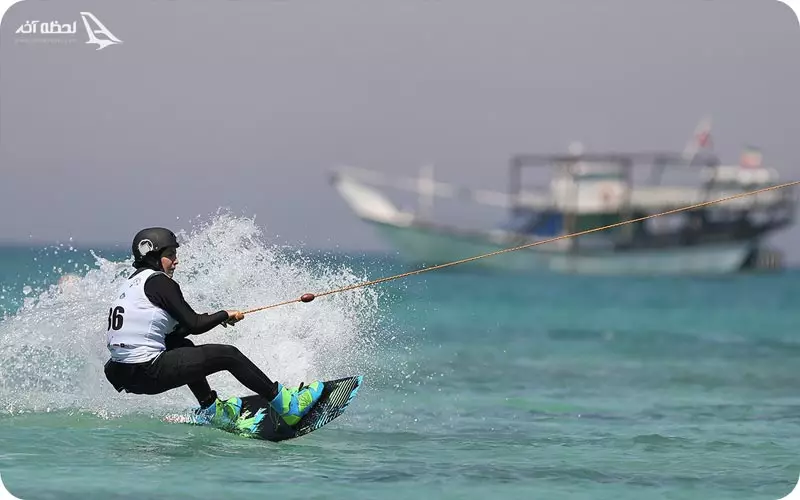 اسکی روی آب