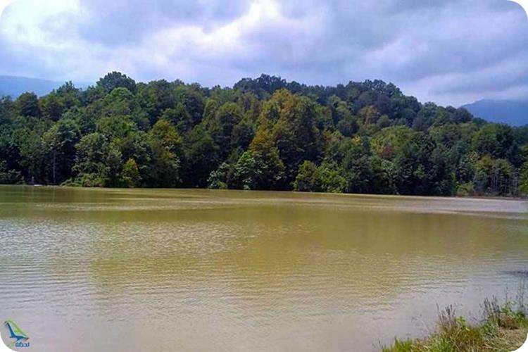 دریاچه الیمالات