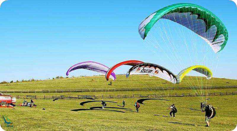 پاراگلایدر