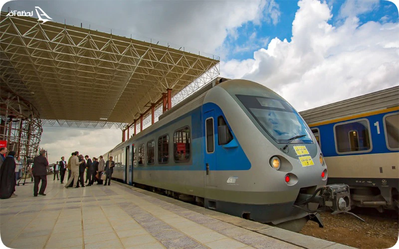 قطار و اتوبوس؛ مسیر زمینی تا ترکیه شدنی است؟