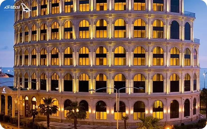 هتل  Piazza Four Colours