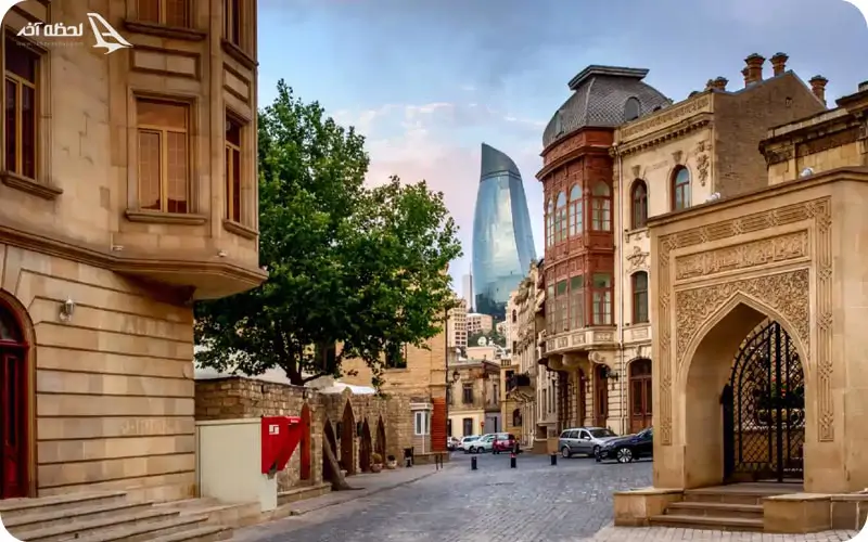 میدان بازار شهر قدیمی باکو