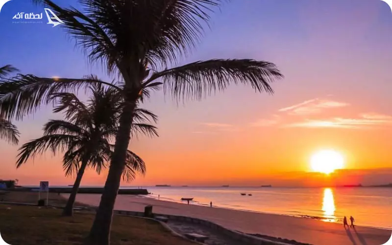 ساحل قشم در شب