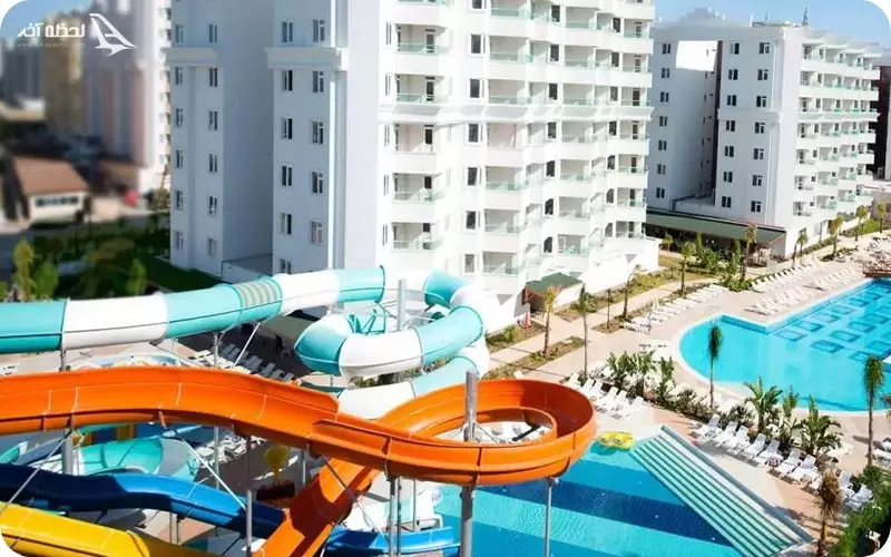 هتل لارا فمیلی کلاب