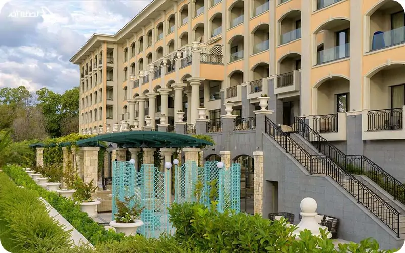 استور گاردن وارنا