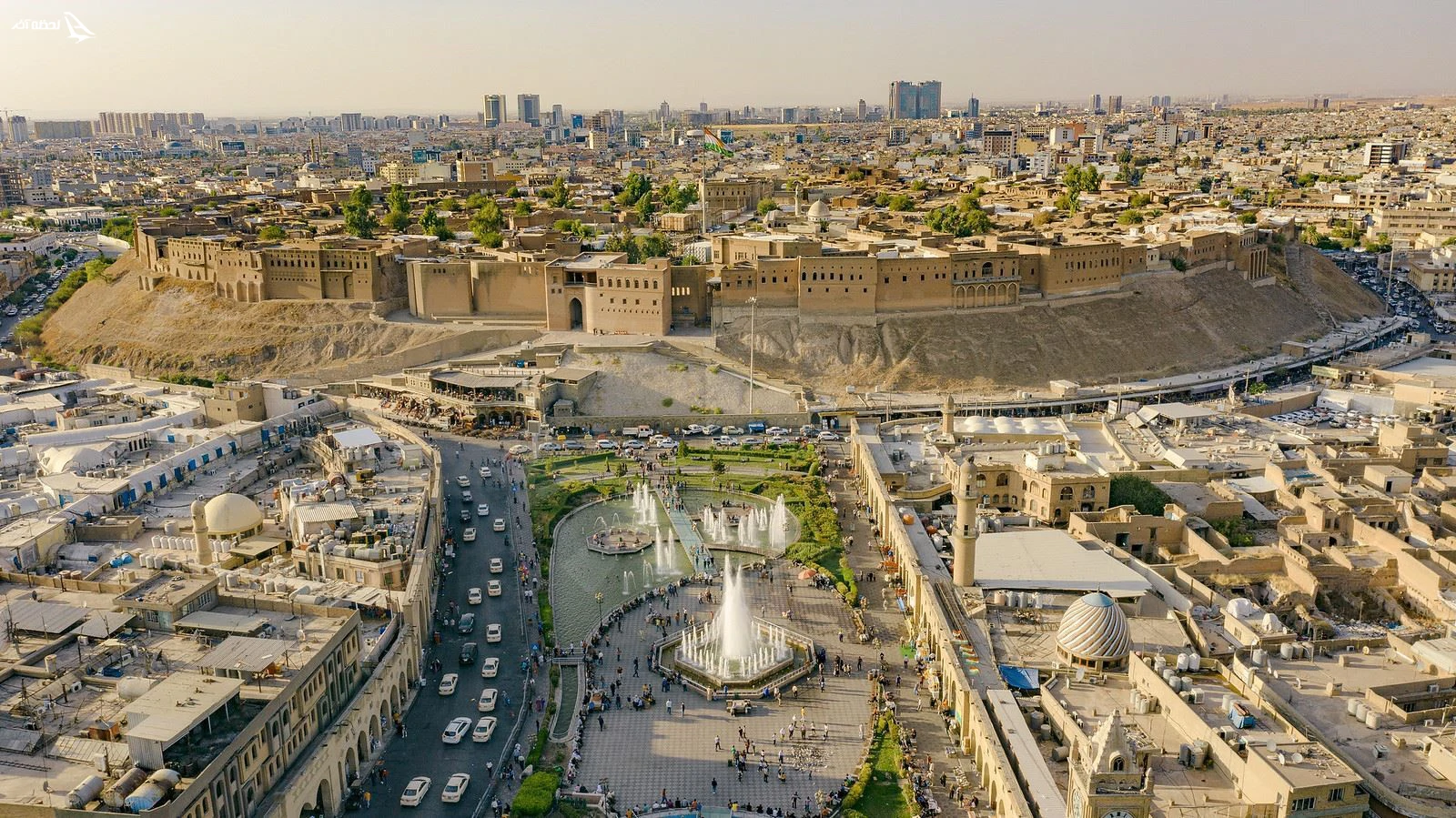 نمای هوایی از قلعه اربیل و بخش مرکزی شهر