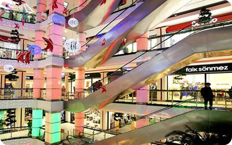 مرکز خرید متروپارک باکو