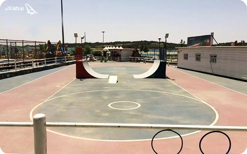 باشگاه اسکیت خلیج فارس محله دریاچه شهدای خلیج فارس کلوپ اسکیت