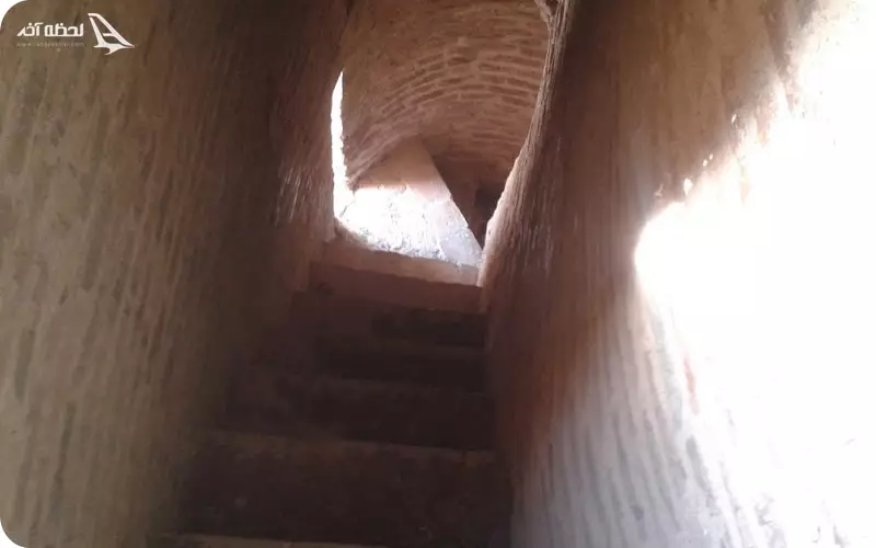 آدرس برج رادکان