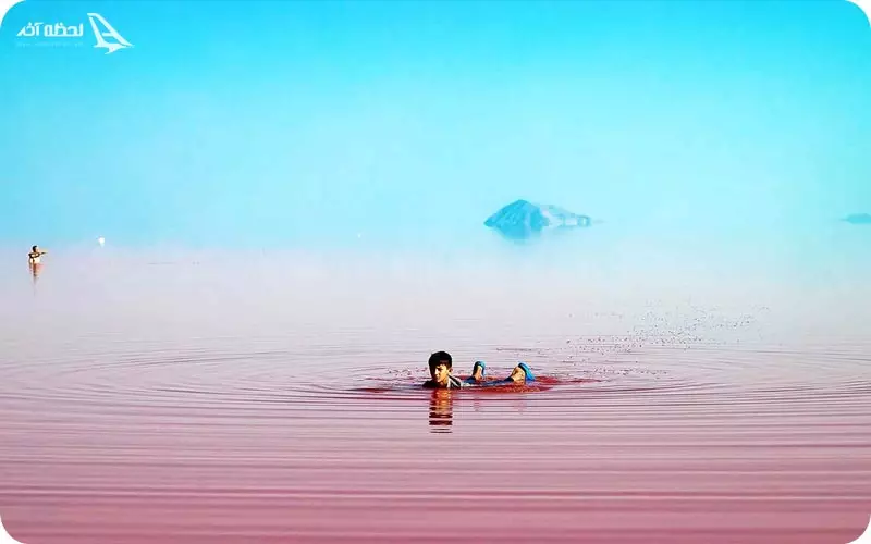 دریاچه صورتی ایران