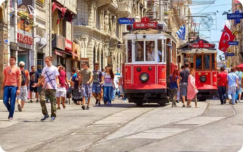 مرکز خرید استانبول خیابان استقلال