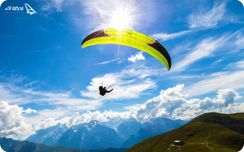 پاراگلایدینگ وارنا