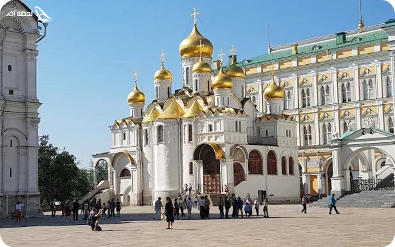 500 تا 15000 روبل برای تفریح و بازدید از جاذبه‌‎ها کنار بگذارید.