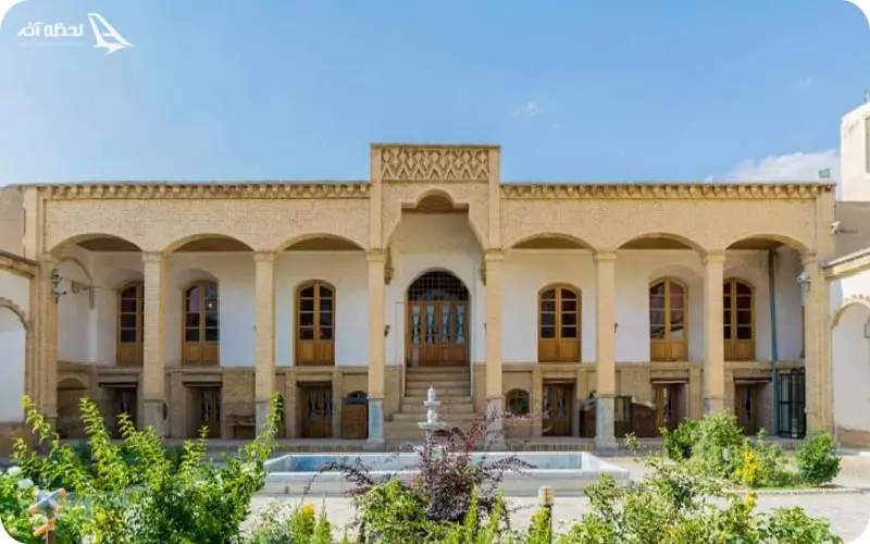 خانه قاجاری لطفعلیان