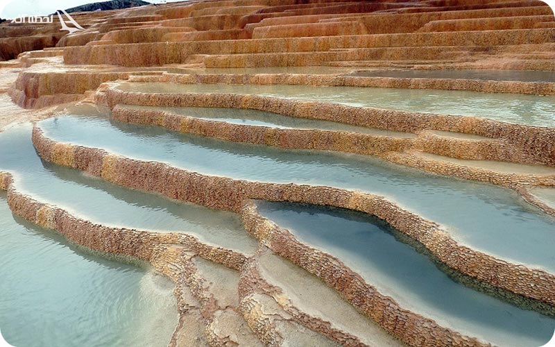 چشمه های باداب سورت