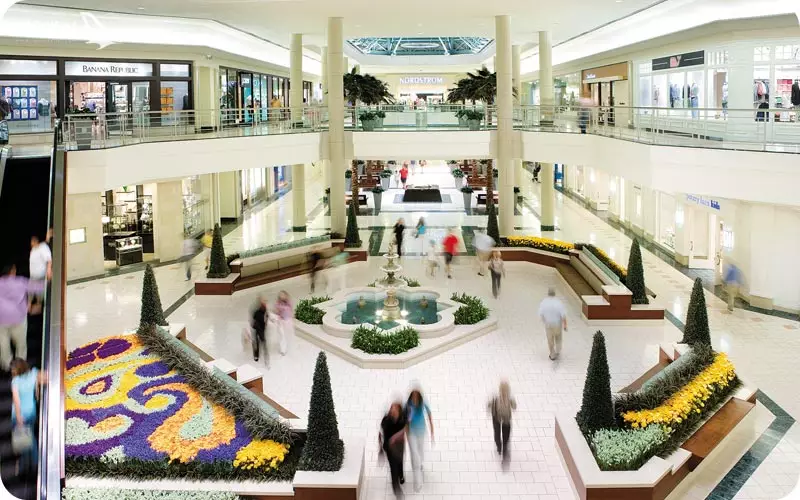 مرکز خرید Gardens Mall
