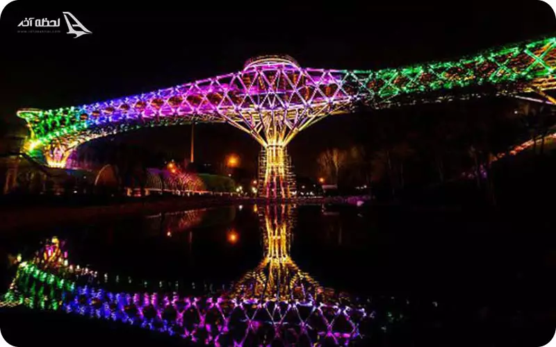 پل طبیعت در شب! پل طبیعت در شب!