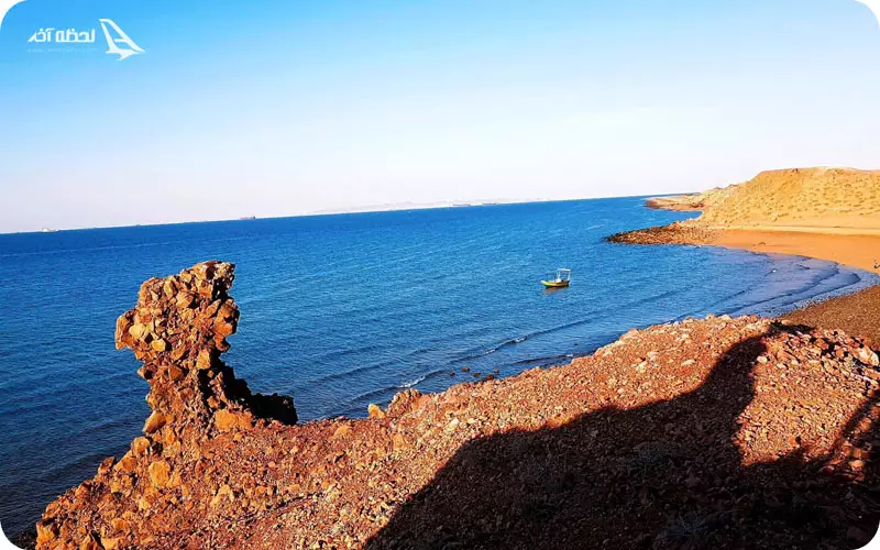 ساحل قشم در شب