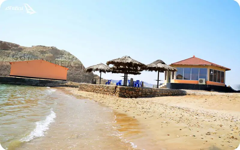 پلاژ سیمین طلایی قشم