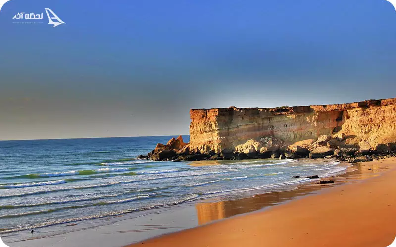 ساحل قشم در شب