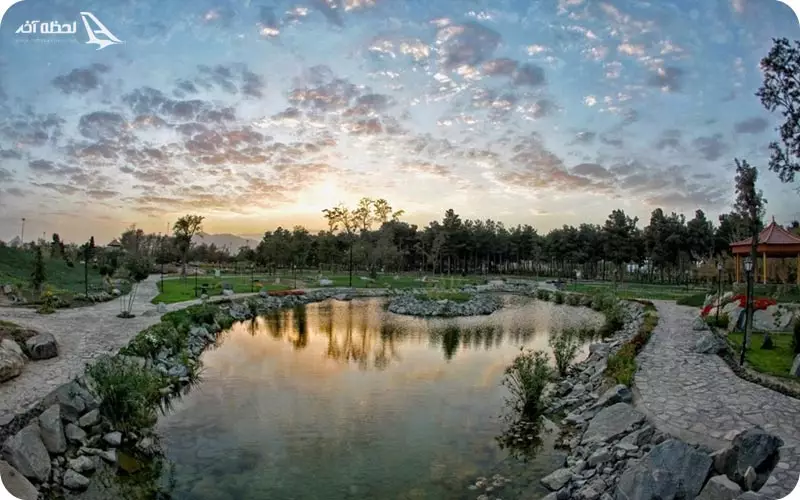 غروب باغ گیاه شناسی در مشهد مقدس