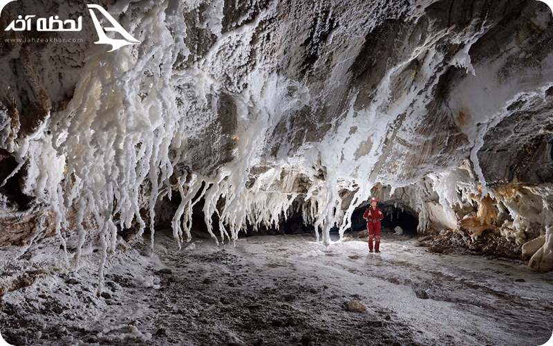 گنبد نمکی و غار نمکدان قشم