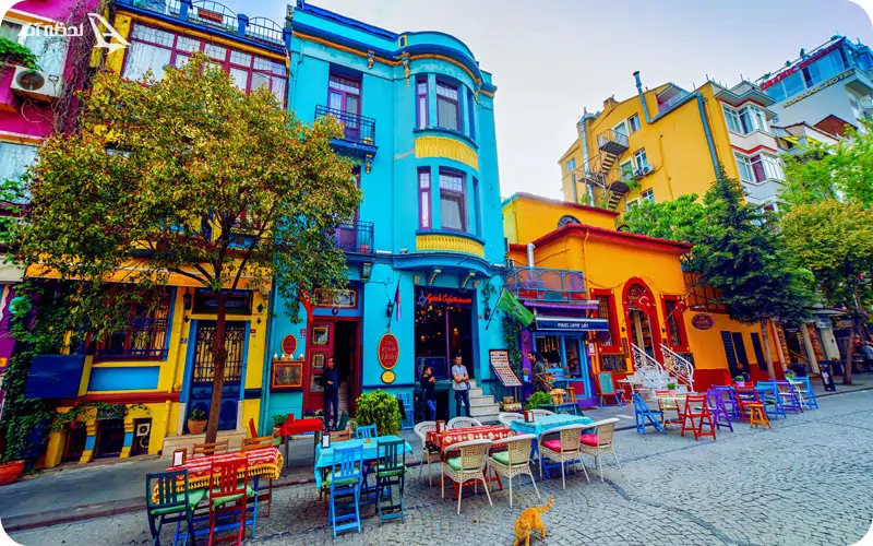 محله سلطان احمد؛ محله ای در یک شبه جزیره در نزدیکی تنگه بسفر