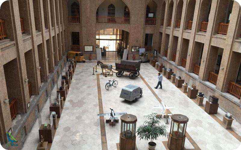 محوطه موزه ارتباطات