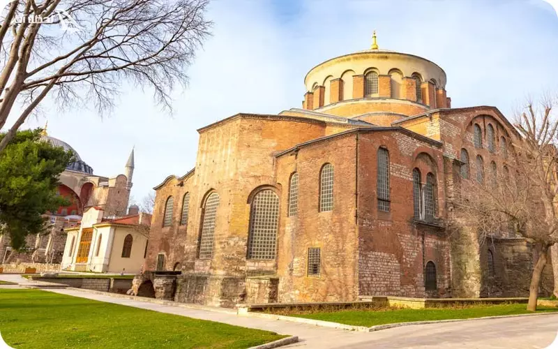 نمای بیرونی کلیسا و موزه سنت ایرنه استانبول