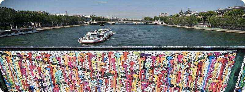 تاریخچه پل پونت دس آرتس