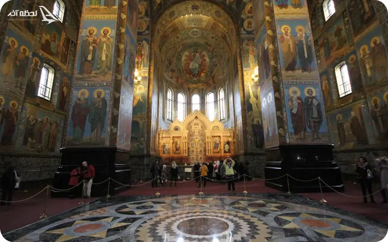 راهنمای بازدید از کلیسای ناجی در خون