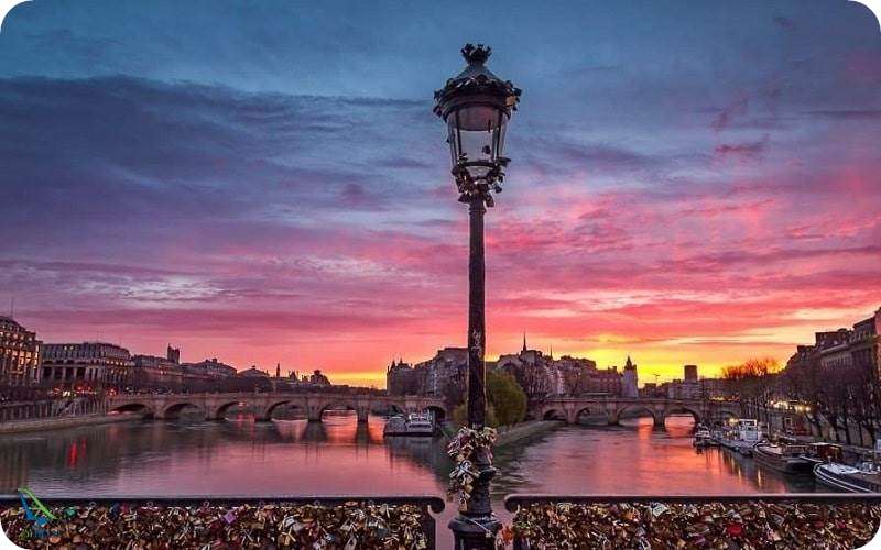 معرفی پل پونت دس آرتس