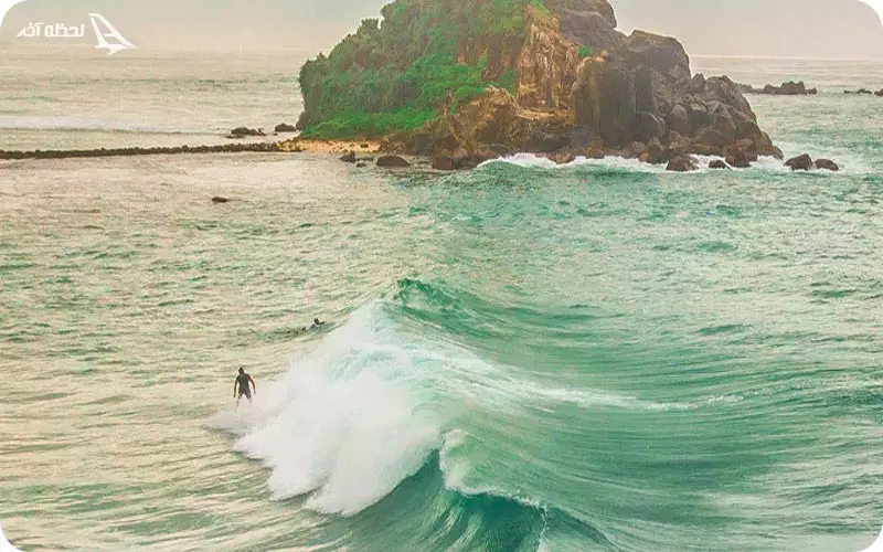 موج سواری در سریلانکا