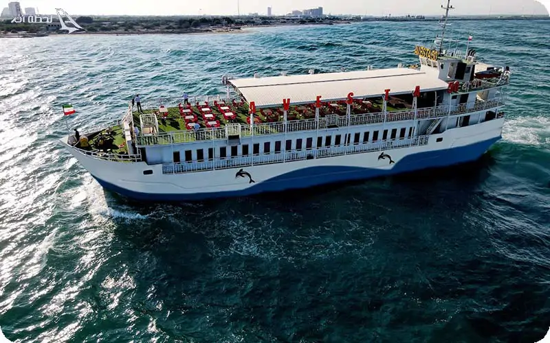 کشتی اوستا قشم کشتی اوستا قشم از کشتیهای تفریحی و بزرگ جزیره