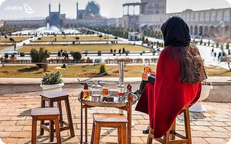 سفر دخترانه به اصفهان