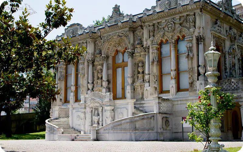 کاخ ایهلامور در بشیکتاش