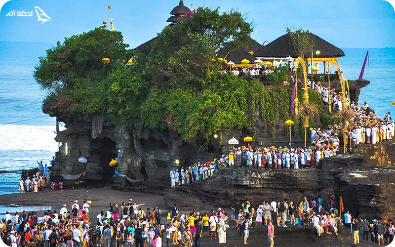 معبد تناه لات Tanah Lot Temple معبد تناه لات Tanah Lot Temple