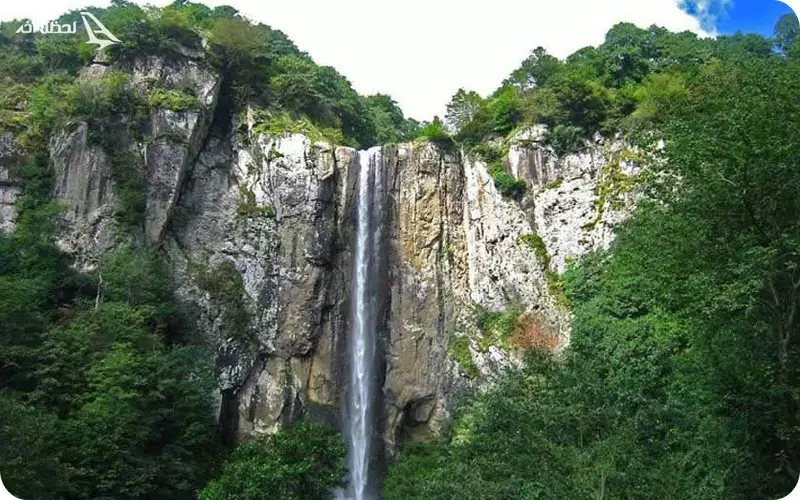 آبشار لاتون