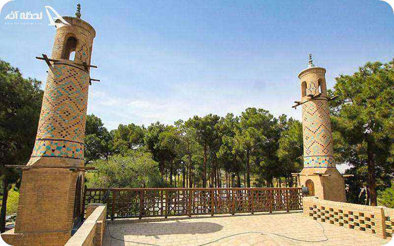 علت لرزش منارجنبان