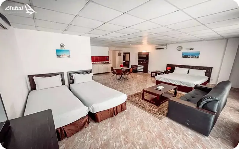 هتل آبادگران کیش دارای اتاق های اقتصادی رو به دریا است.