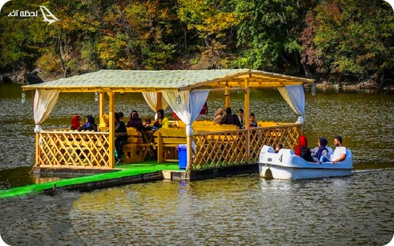 اقامت در دریاچه شورمست