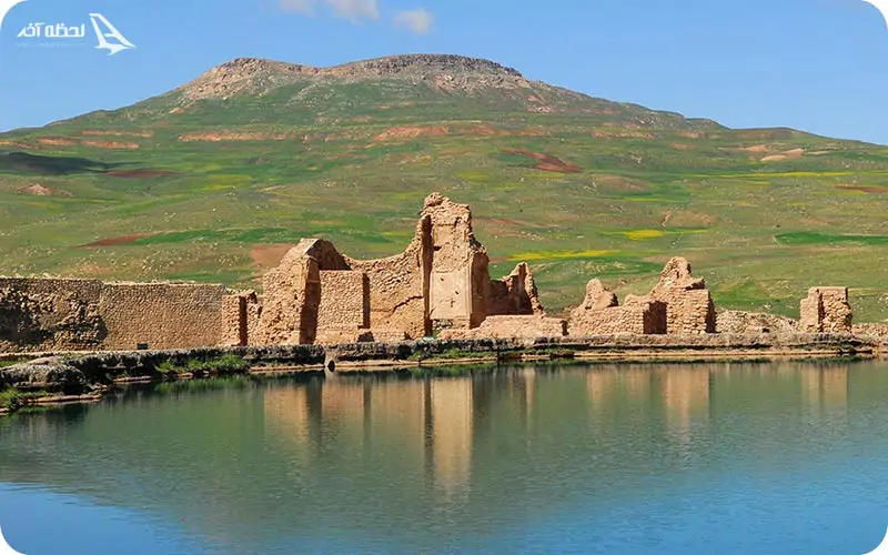 دریاچه تخت سلیمان