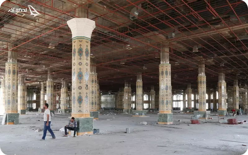 شبستان اصلی مسجد جمکران