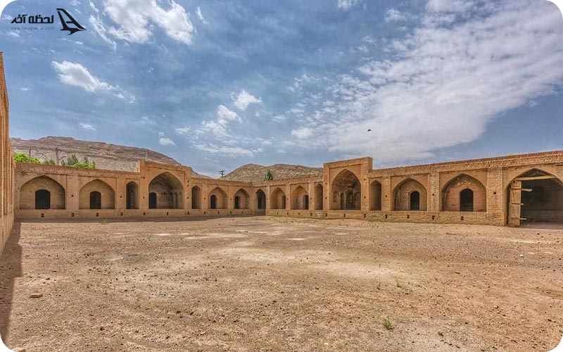 کاروانسرا ابیانه