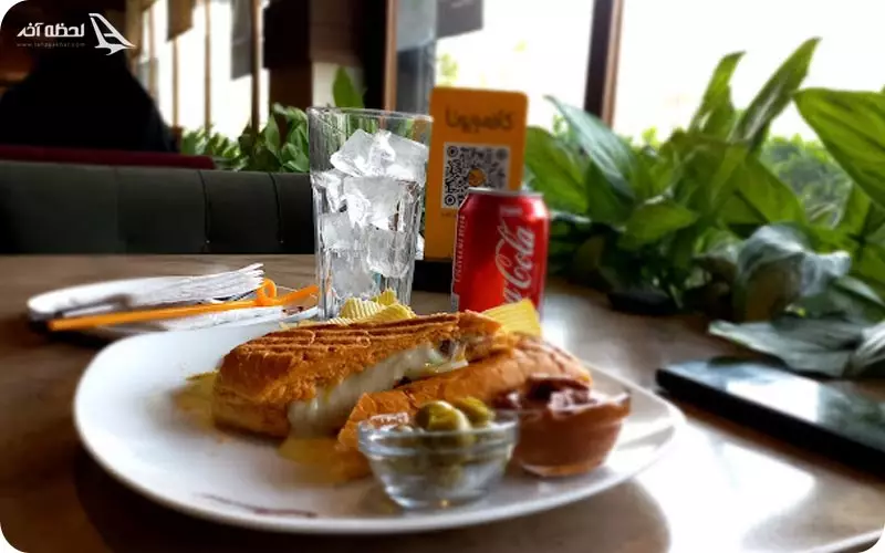 کافه ویونا سعادت آباد