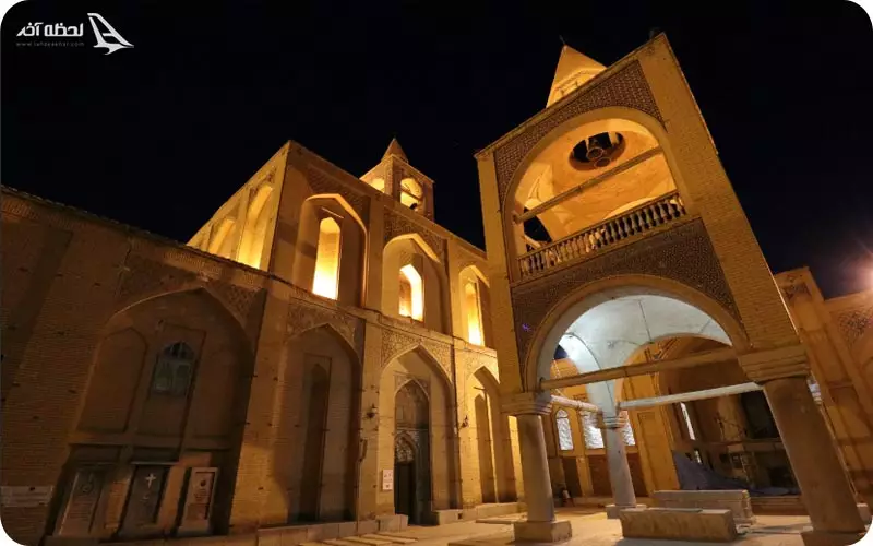 معماری کلیسای وانک مشهد