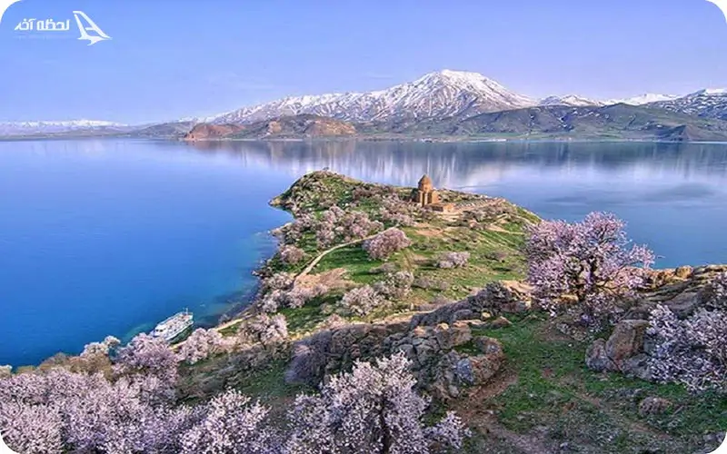 جاهای دیدنی وان ترکیه در بهار