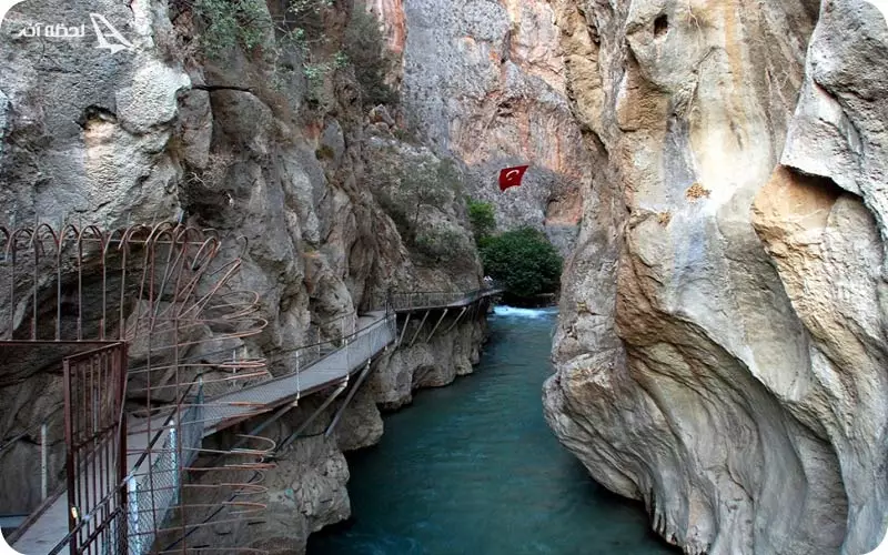 تنگه ساکلیکنت