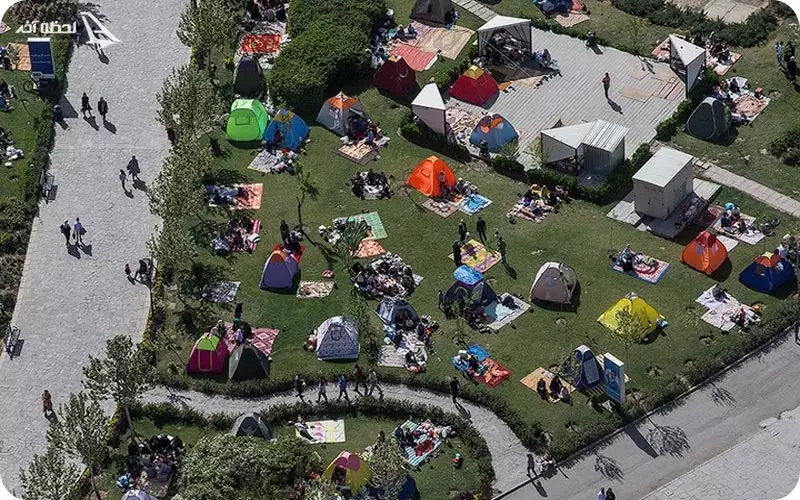 پیک نیک با خانواده در دریاچه چیتگر برگزاری پیک نیک